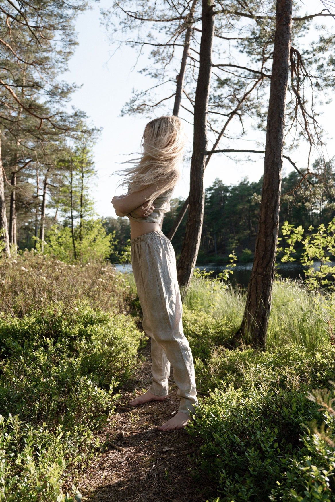 Organic, sustainable beige linen pants and top that can be worn as a loungewear, pajamas or sweatpants with a top. These pants are natural, comfortable, soft and pure. These pants are a conscious and healthy choice for your body and environment. Handmade in the North.