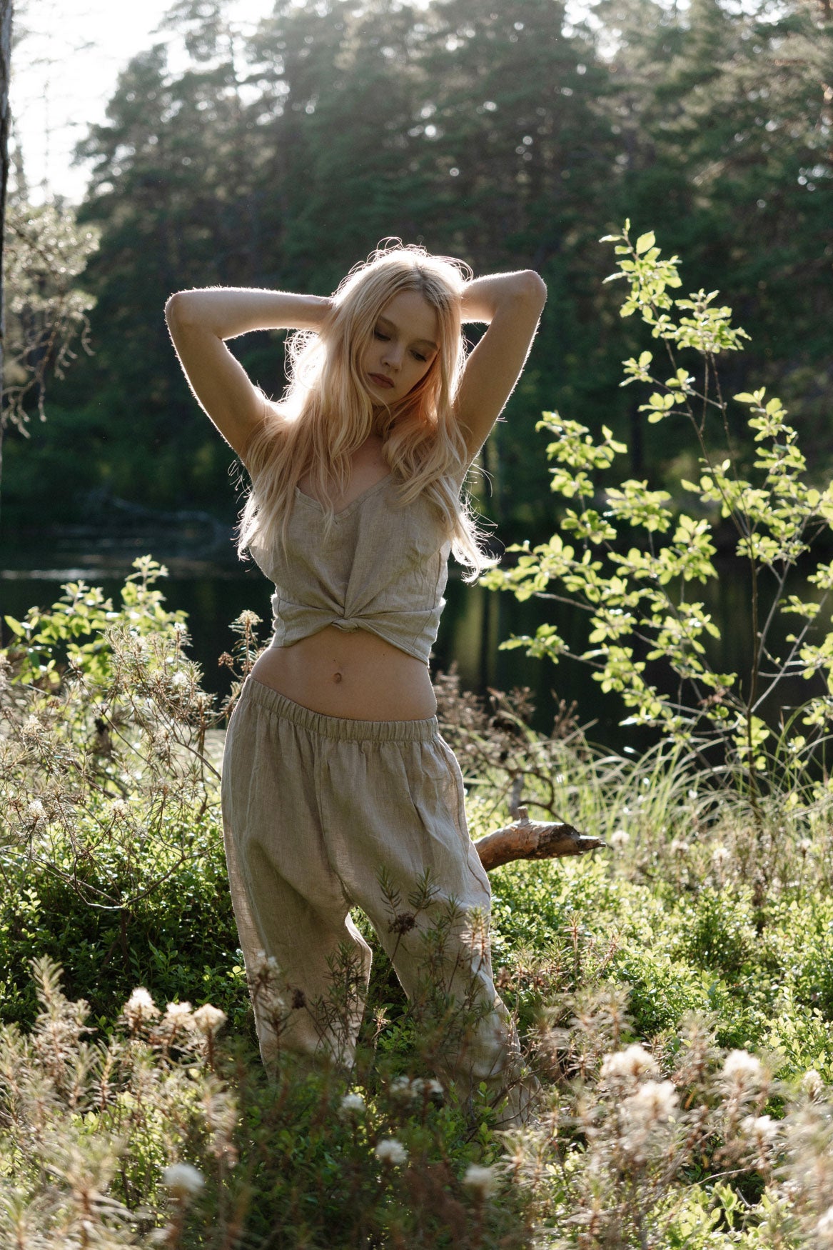 Organic, sustainable beige linen pants and top that can be worn as a loungewear, pajamas or sweatpants with a top. These pants are natural, comfortable, soft and pure. These pants are a conscious and healthy choice for your body and environment. Handmade in the North.