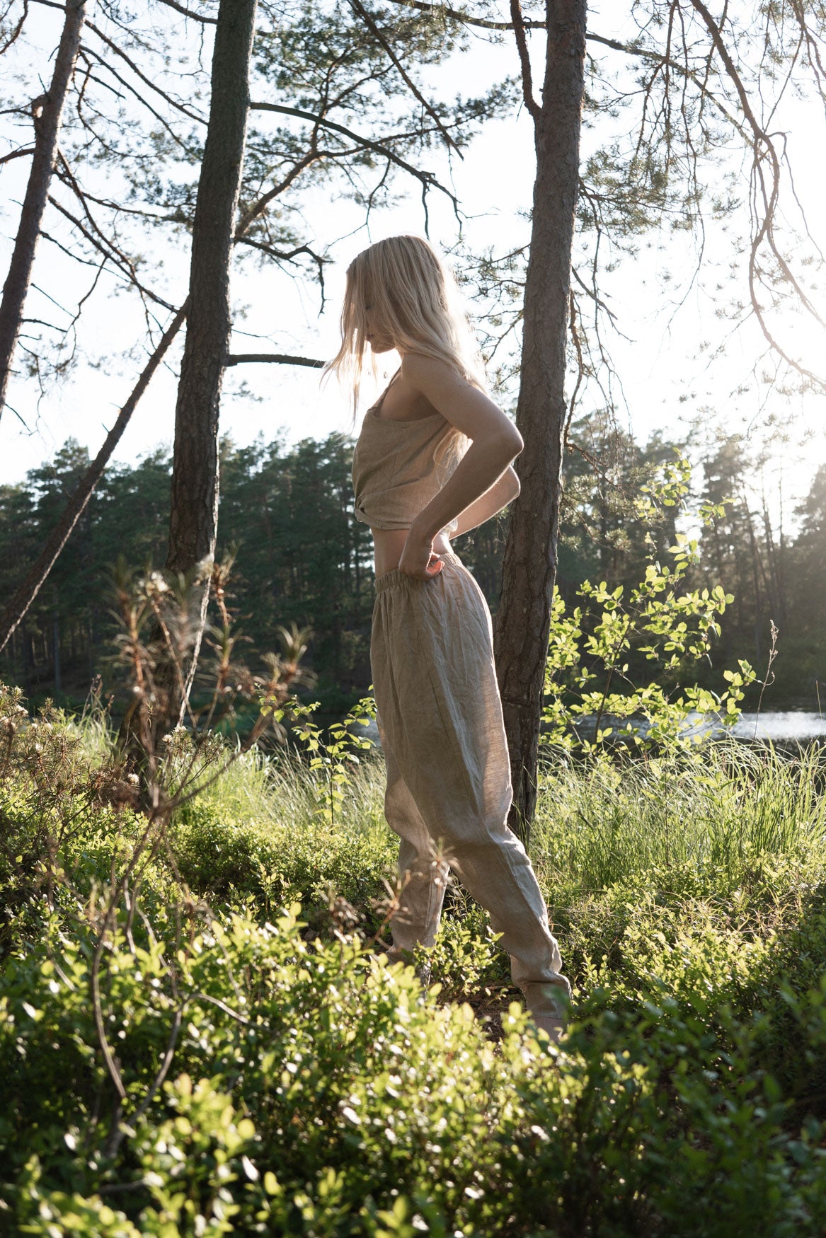 Organic, sustainable beige linen pants and top that can be worn as a loungewear, pajamas or sweatpants with a top. These pants are natural, comfortable, soft and pure. These pants are a conscious and healthy choice for your body and environment. Handmade in the North.