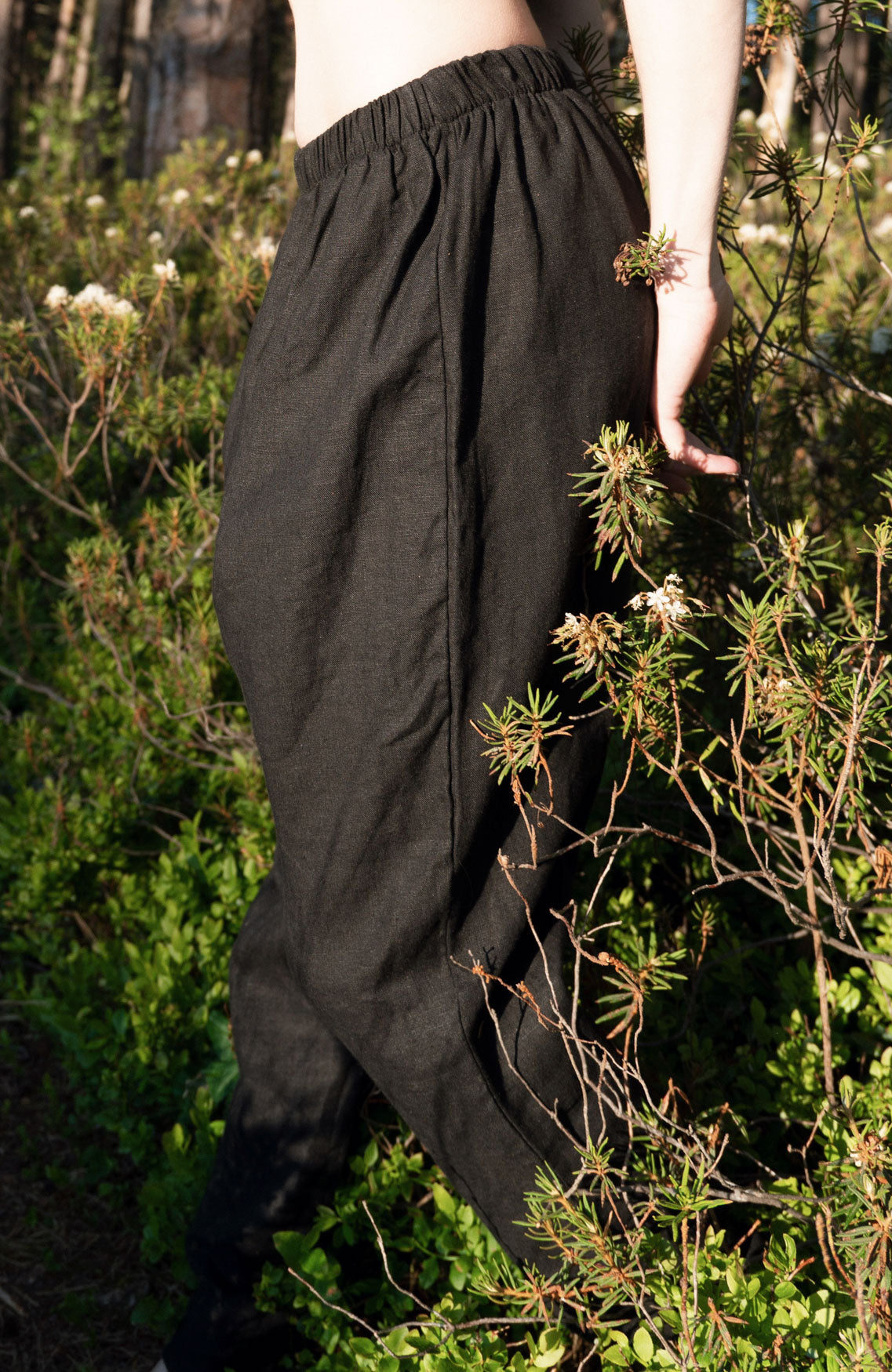 Organic, sustainable black linen pants and top that can be worn as a loungewear, pajamas or sweatpants with a top. These pants are natural, comfortable, soft and pure. These pants are a conscious and healthy choice for your body and environment. Handmade in the North.