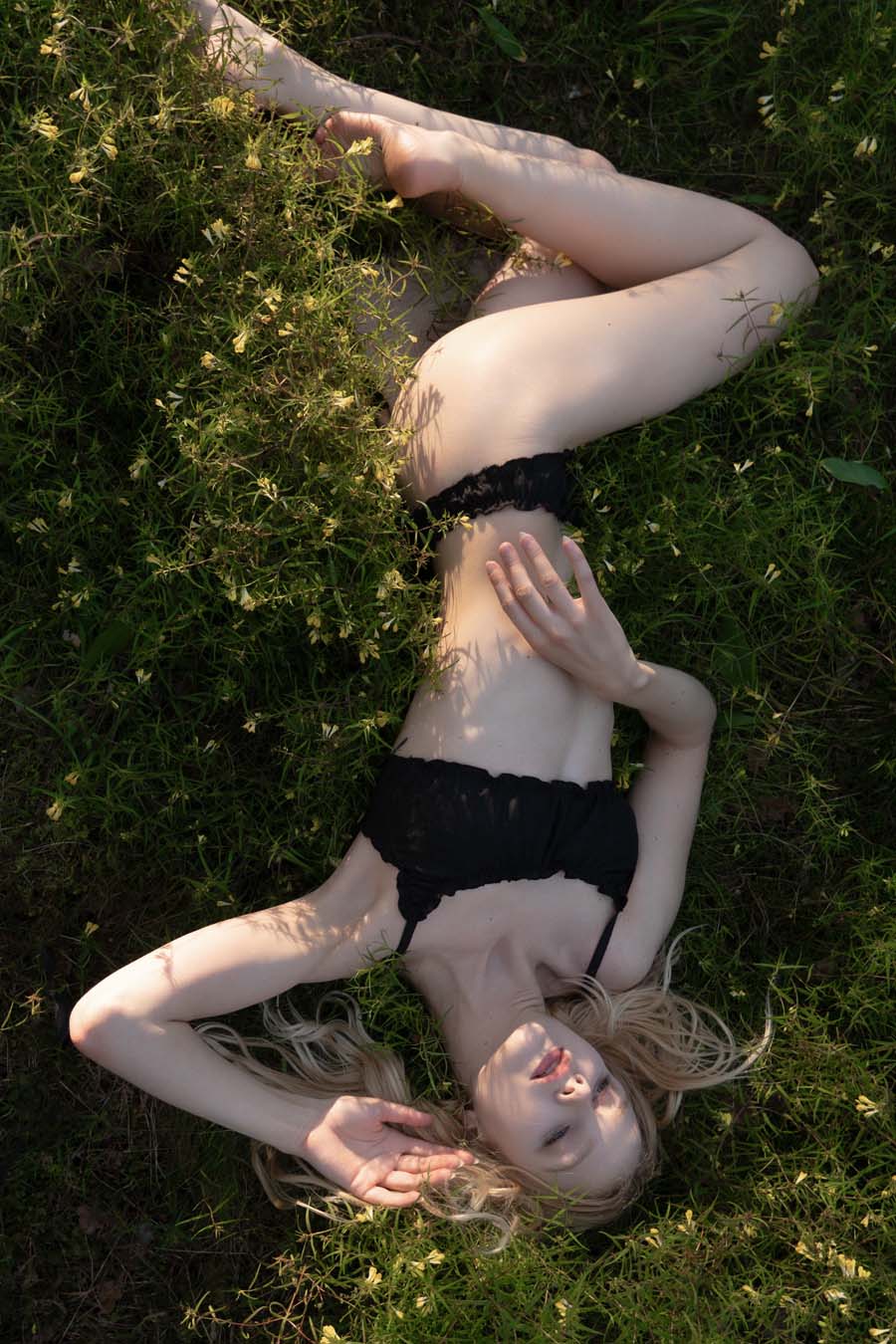 Organic, sustainable, sexy black linen underwear set with a cute beige bra bralette with straps and thong or bikini panties. This linen lingerie is natural, comfortable, soft and pure. These undies are a conscious, healthy choice for your body and environment.