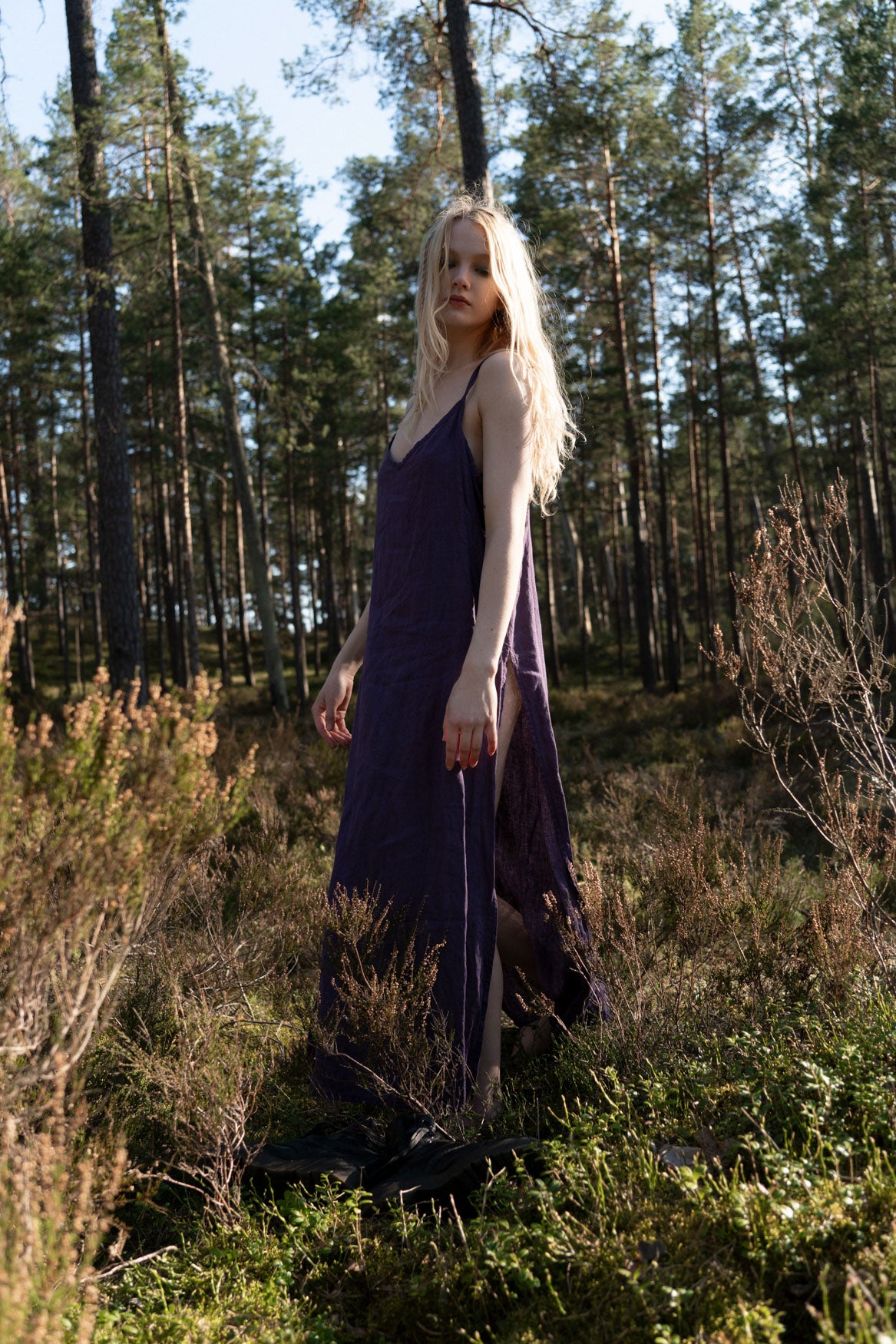 Organic, sustainable, sexy, long purple linen nightwear slip dress with spaghetti straps and splits. This linen lingerie nightdress is natural, comfortable, soft and pure. This sleepwear nightgown is a conscious and healthy choice for your body and environment.