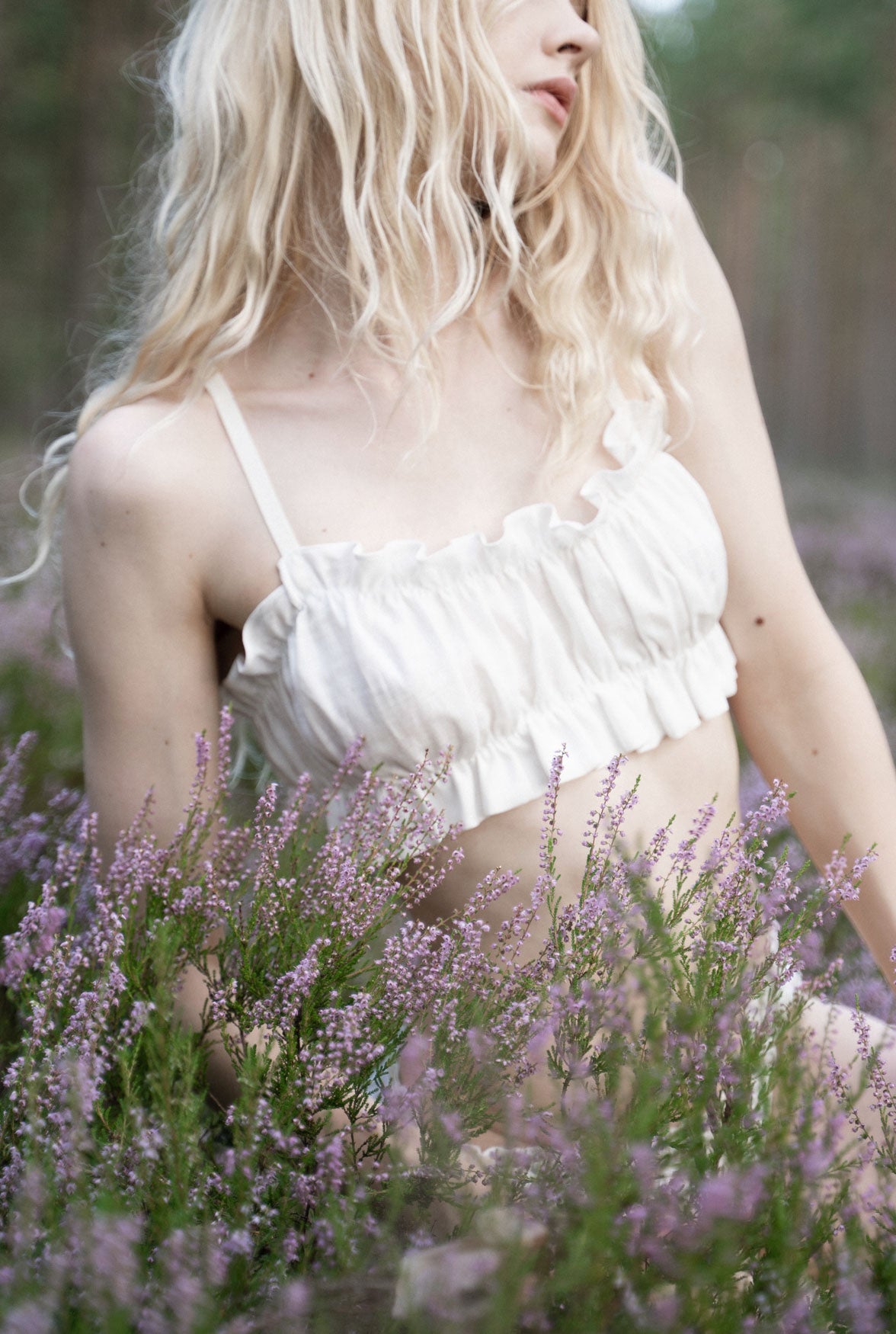 Organic, sustainable and sexy at the same time! Agasåga white natural linen lingerie set with brief panties and bralette bra. This underwear is natural, soft, breathable and pure. It’s a conscious and healthy choice for your body and environment that embraces genuine selflove and selfcare. Handmade with love in the North.