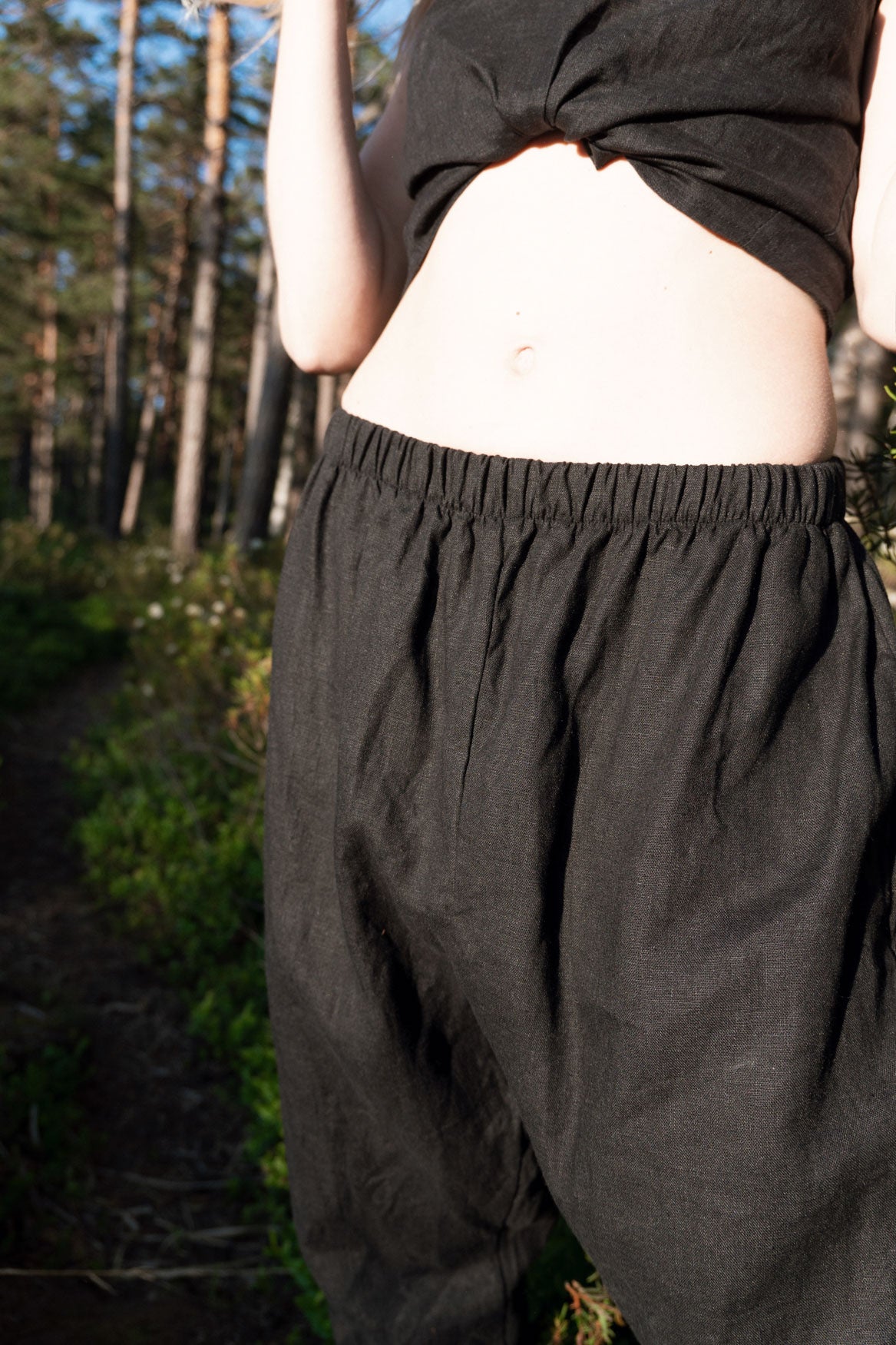 Organic, sustainable black linen pants and top that can be worn as a loungewear, pajamas or sweatpants with a top. These pants are natural, comfortable, soft and pure. These pants are a conscious and healthy choice for your body and environment. Handmade in the North.