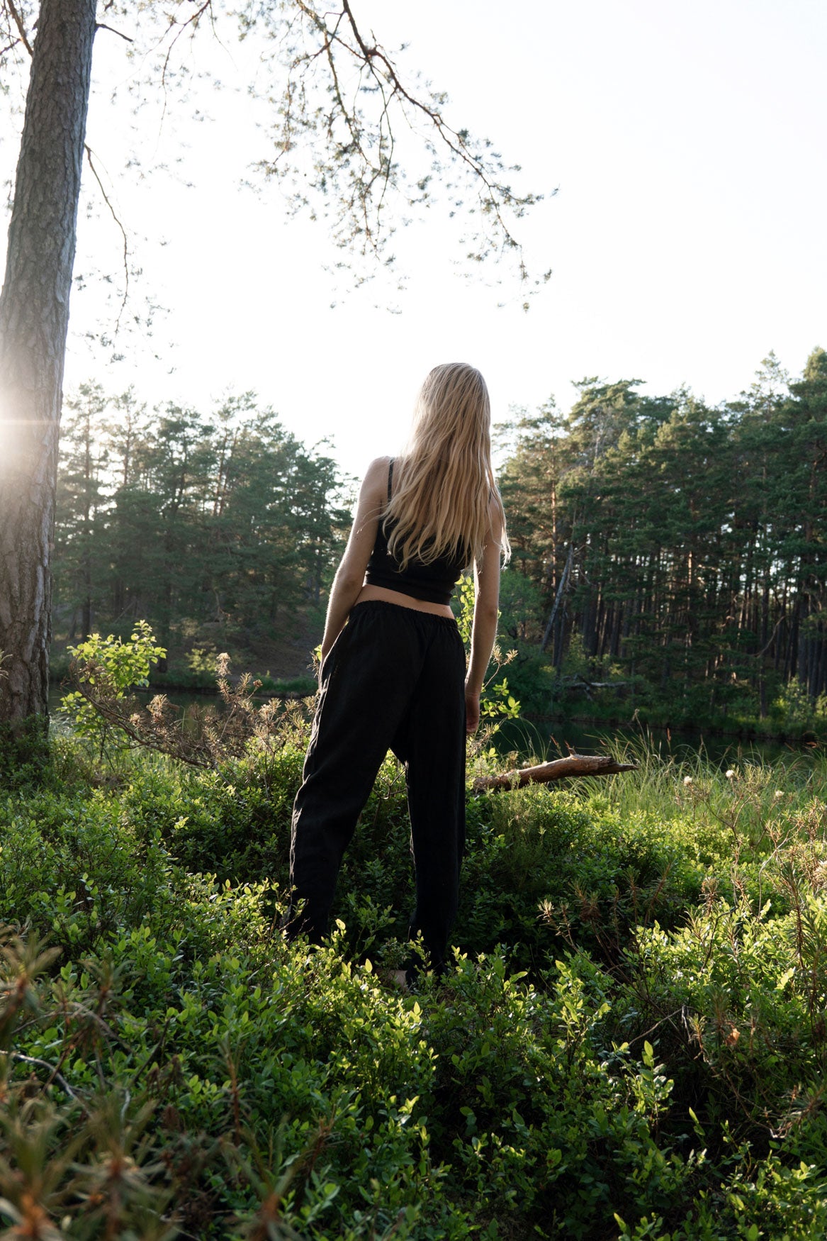 Organic, sustainable black linen pants and top that can be worn as a loungewear, pajamas or sweatpants with a top. These pants are natural, comfortable, soft and pure. These pants are a conscious and healthy choice for your body and environment. Handmade in the North.